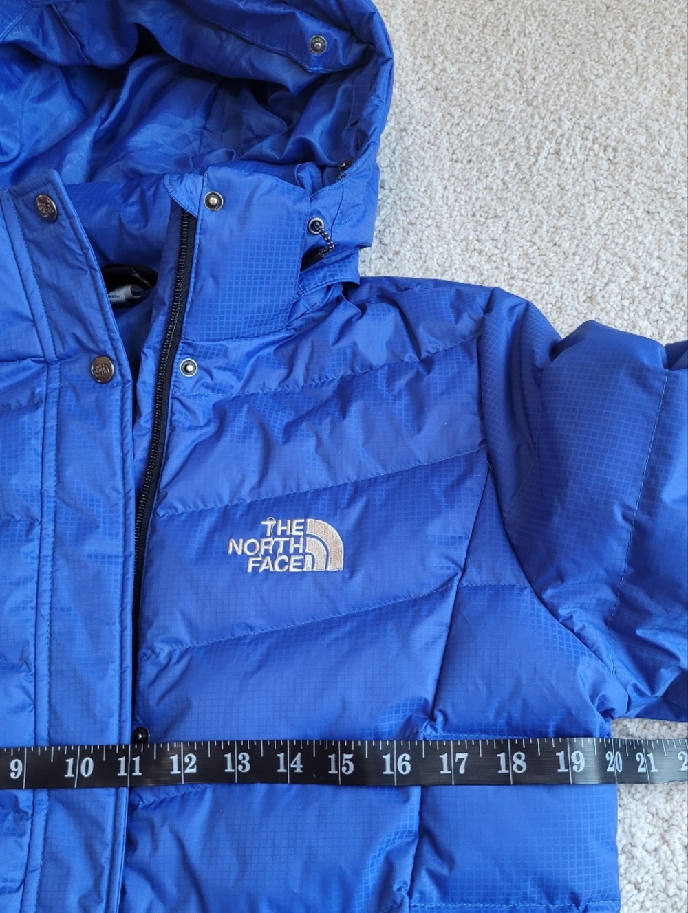 The North Face Women’s 900 Fill Cobalt Blue Down Puffer Parka Faux Fur Hood Coat - Picture 8 of 10